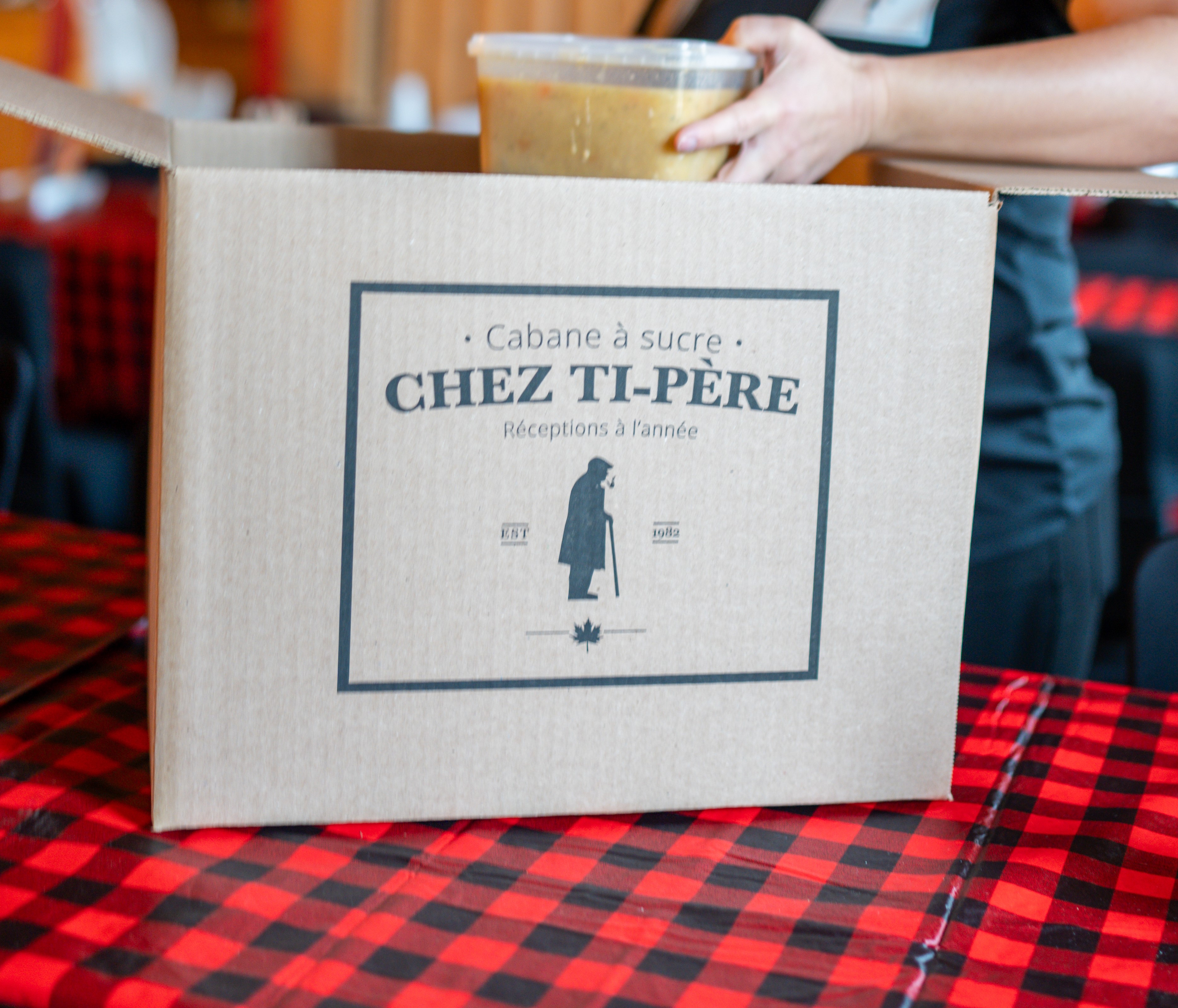 Cabane sucre boite-repas